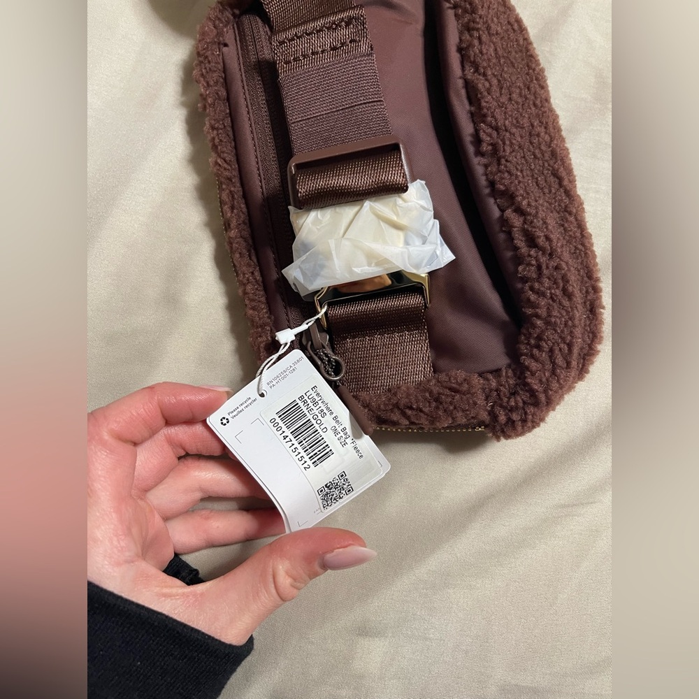 Lululemon Brown Fleece Everywhere Belt Bag - Picture 7 of 8